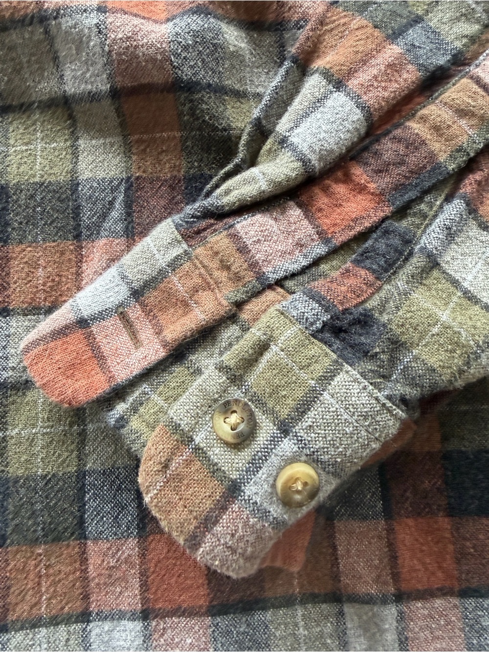 EUC Pendleton Mens Flannel Shirt Mason Plaid Size Medium Button Up (KB6) - Picture 4 of 5